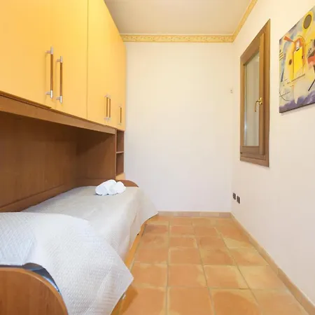 Free Parking Casa Indipendente Citta Dom wakacyjny Olbia